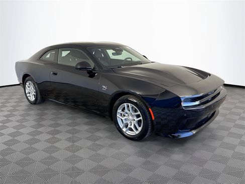 Used 2025 Dodge Charger R/T w/ Quick Order Package 25M R/T image 4