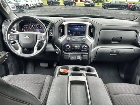 Used 2021 Chevrolet Silverado 1500 LT w/ Safety Package II AWD/4WD image 19