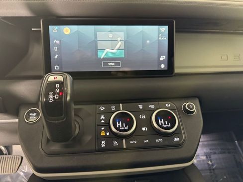 Used 2023 Land Rover Defender 110 S AWD/4WD image 22