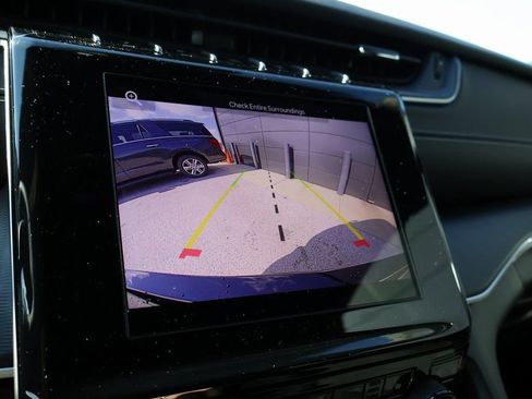 New 2025 Jeep Grand Cherokee L Altitude image 35