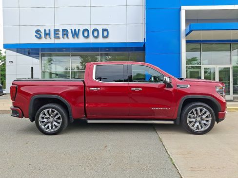 Used 2023 GMC Sierra 1500 Denali w/ Denali Reserve Package AWD/4WD image 7