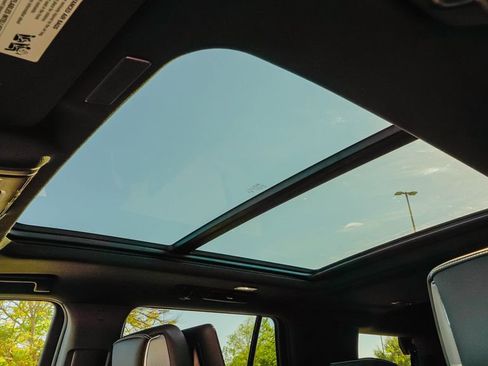 New 2026 GMC Yukon AT4 Ultimate image 16