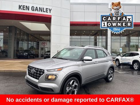 Used 2023 Hyundai Venue SEL w/ Cargo Package FWD image 1
