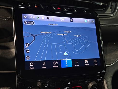 Used 2024 Jeep Grand Cherokee Limited image 30