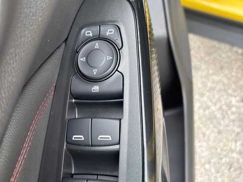 Used 2025 Chevrolet Trax RS w/ Sunroof Package image 7