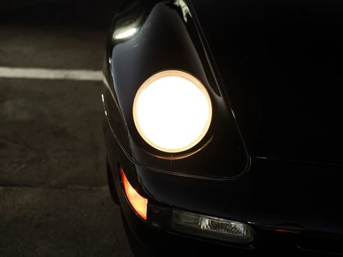 Used 1995 Porsche 968 Cabriolet RWD image 37