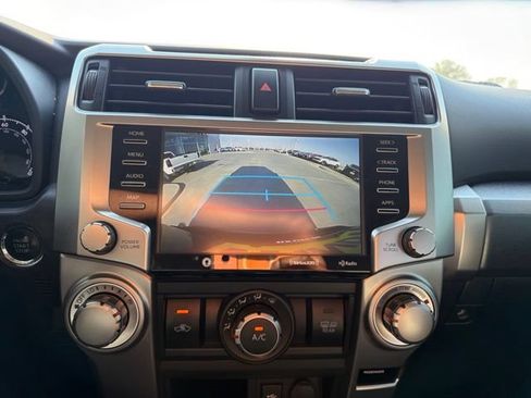 Used 2021 Toyota 4Runner SR5 Premium w/ Moonroof Package AWD/4WD image 17
