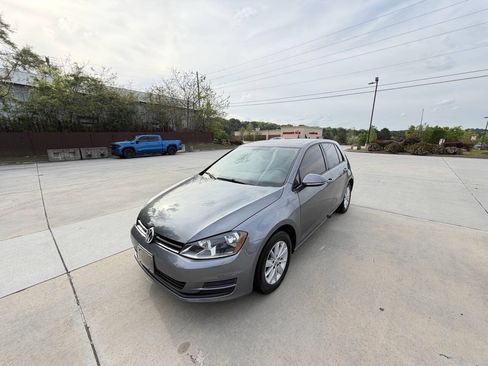 Used 2015 Volkswagen Golf S FWD image 27