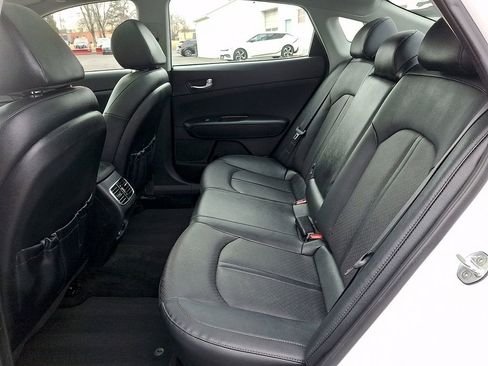 Certified 2019 Kia Optima EX w/ EX Premium Package image 10