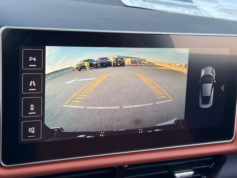 New 2025 Lotus Emira image 17