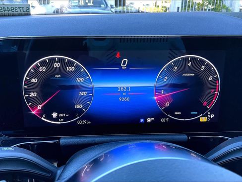 Used 2025 Mercedes-Benz GLA 250 image 25