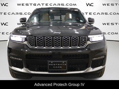 Used 2023 Jeep Grand Cherokee L Summit w/ Advanced Protech Group IV image 4