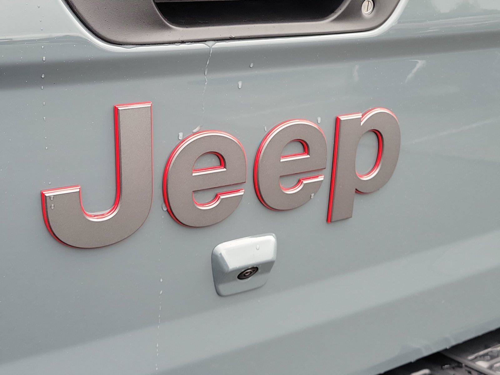 Used 2026 Jeep Gladiator Rubicon AWD/4WD image 6