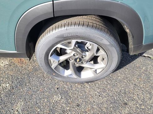 New 2026 Chevrolet Trax LT image 8