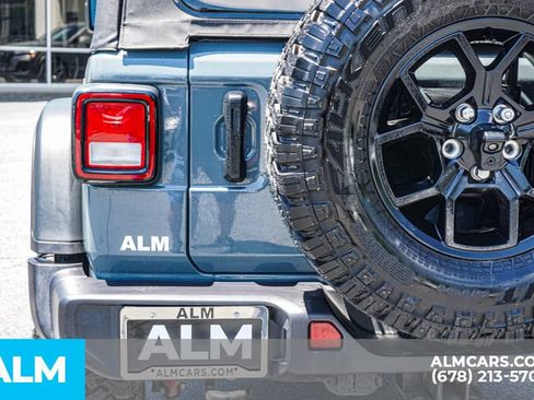 Used 2025 Jeep Wrangler Unlimited Sport AWD/4WD image 13