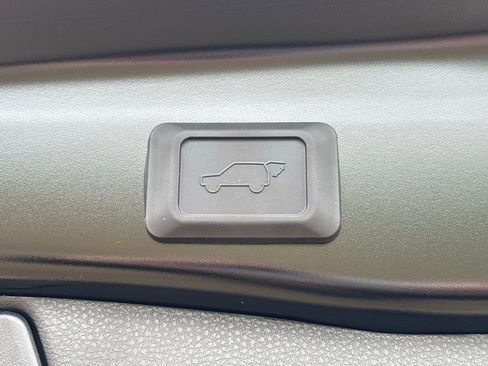 New 2025 Toyota RAV4 XLE Premium image 8