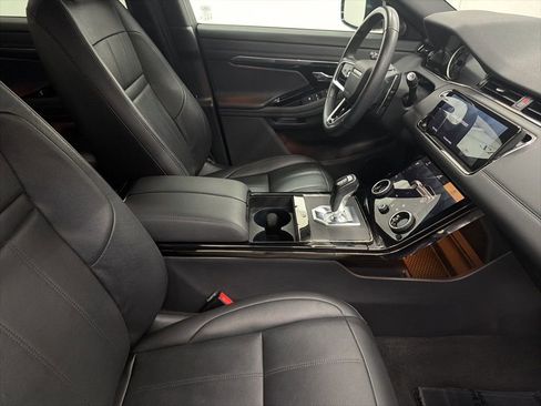 Used 2023 Land Rover Range Rover Evoque R-Dynamic S image 30