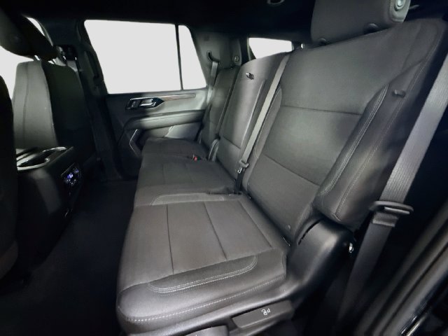 Used 2026 Chevrolet Tahoe LS RWD image 24