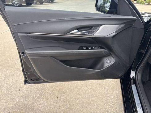 Used 2020 Cadillac CT4 Luxury w/ Sun And Sound Package RWD image 10