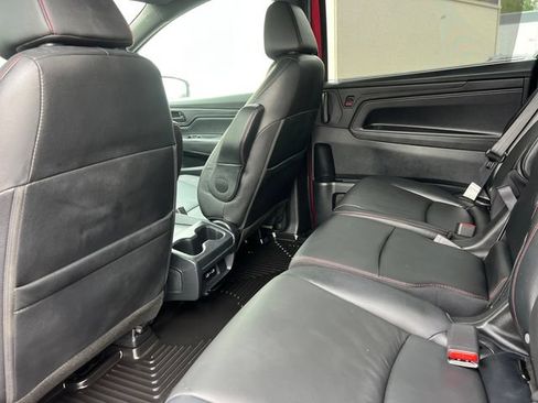 Used 2023 Honda Odyssey Sport image 33