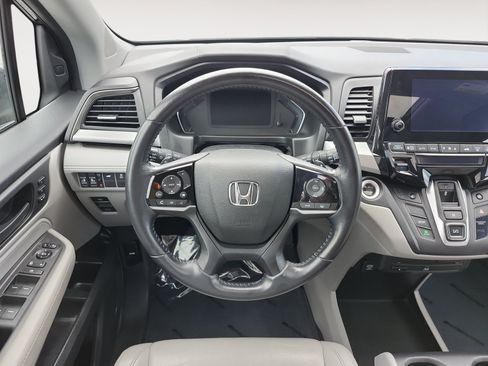 Used 2018 Honda Odyssey EX-L image 13