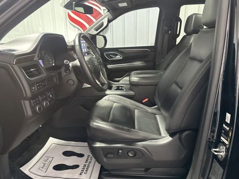 Used 2021 Chevrolet Tahoe Z71 w/ Luxury Package AWD/4WD image 11