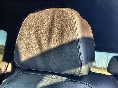 Used 2022 BMW X5 sDrive40i w/ M Sport Package image 25