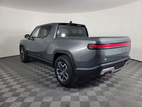 Used 2023 Rivian R1T Adventure image 3