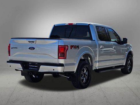 Used 2017 Ford F150 Lariat image 6