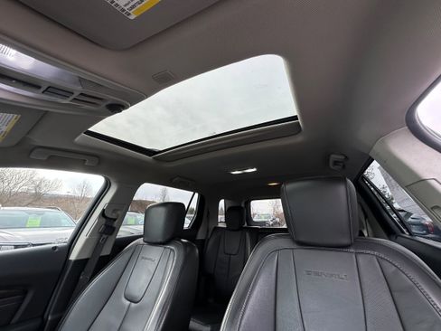 Used 2017 GMC Terrain Denali image 41