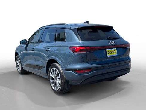 New 2027 Audi Q6 e-tron Premium AWD/4WD image 3
