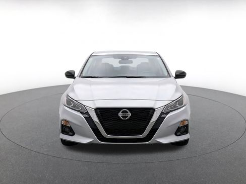 Used 2026 Nissan Altima 2.5 SV FWD image 2