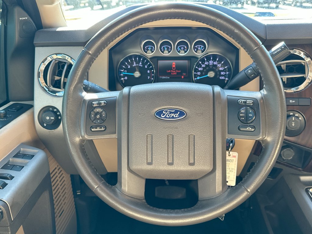 Used 2014 Ford F250 Lariat w/ Lariat Ultimate Package AWD/4WD image 18