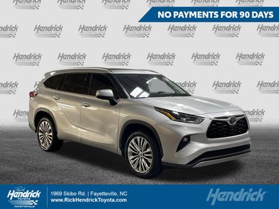 Used 2023 Toyota Highlander Platinum