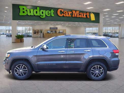 Used 2017 Jeep Grand Cherokee Limited AWD/4WD image 4