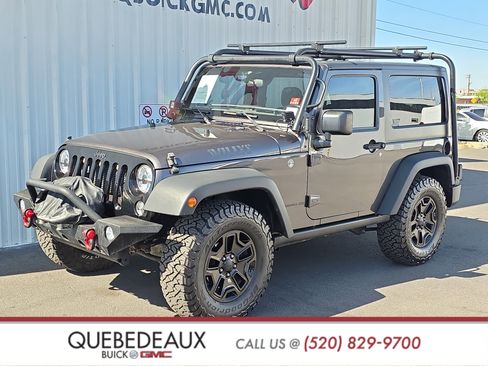 Used 2017 Jeep Wrangler Sport AWD/4WD image 3