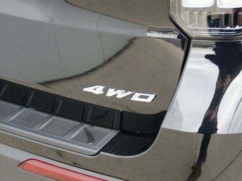 New 2026 Ford Explorer Platinum w/ LUX Leather Package image 10