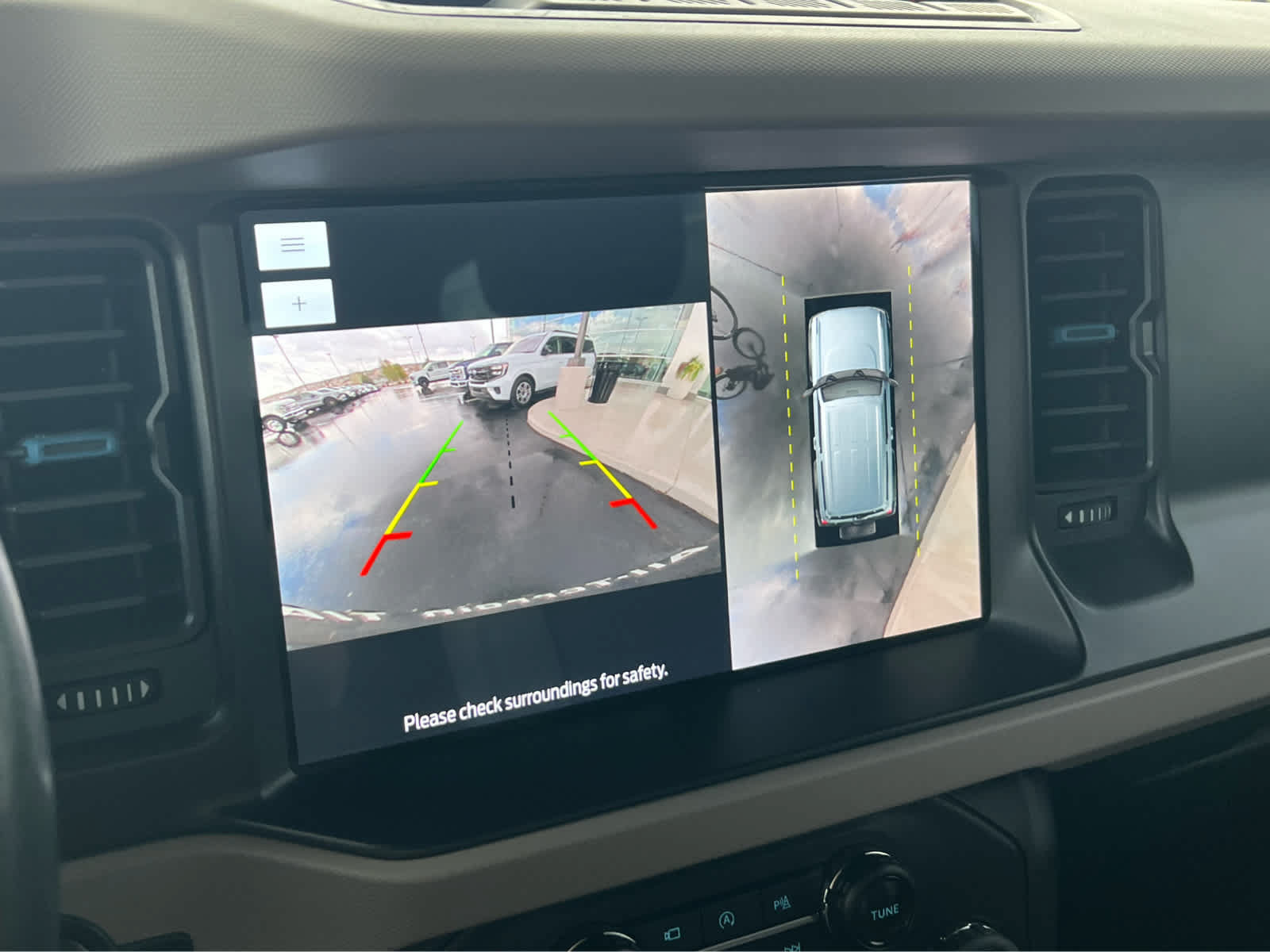 Used 2022 Ford Bronco Wildtrak AWD/4WD image 21