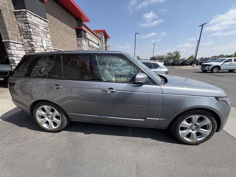 Used 2020 Land Rover Range Rover HSE AWD/4WD image 2