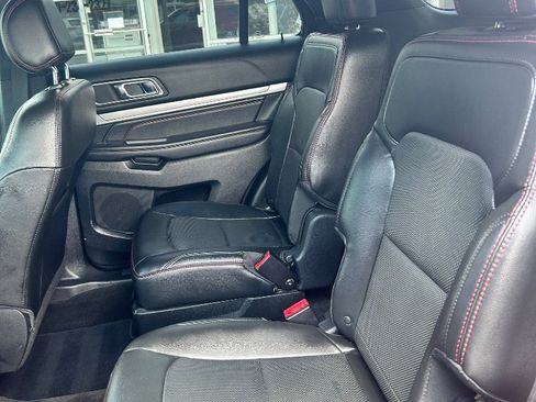 Used 2016 Ford Explorer Sport w/ Equipment Group 401A AWD/4WD image 6
