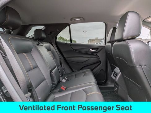 Used 2024 Chevrolet Equinox Premier FWD image 31