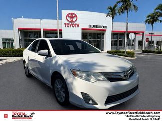 Used 2014 Toyota Camry XLE FWD video 1