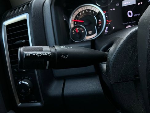 Used 2017 RAM 1500 Lone Star image 35