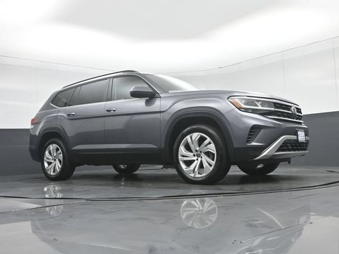 Used 2021 Volkswagen Atlas SE w/ Towing Package AWD/4WD image 61