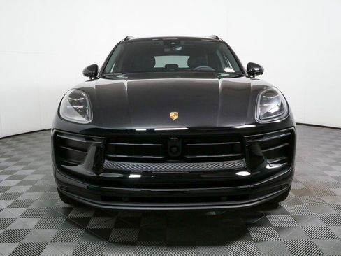 Used 2026 Porsche Macan Turbo AWD/4WD image 36