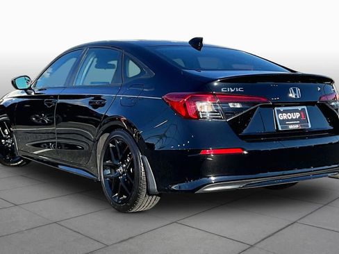 Used 2024 Honda Civic Sport image 12