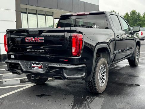 Used 2022 GMC Sierra 1500 AT4 w/ AT4 Premium Package AWD/4WD image 4