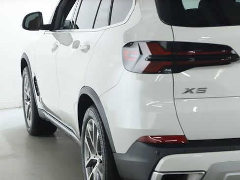 Certified 2024 BMW X5 xDrive40i w/ Parking Assistance Package image 42