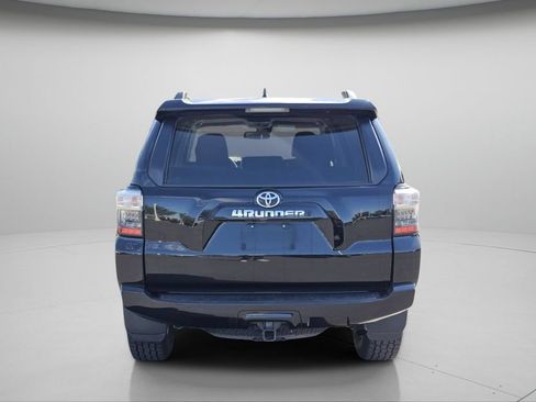Used 2024 Toyota 4Runner SR5 AWD/4WD image 23
