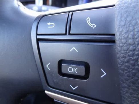 Used 2024 Toyota Crown XLE image 18